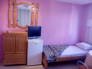 созопол,стаи-в-созопол-стая-тройка-без-тераса-sozopolstay.com-2019-10