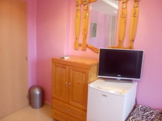 созопол,стаи-в-созопол-стая-тройка-без-тераса-sozopolstay.com-2019-14